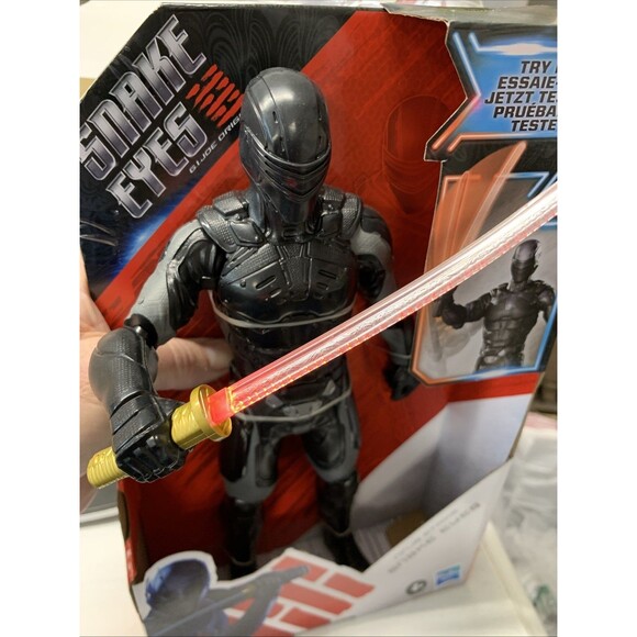 Snake Eyes: G.I. Joe Origins Ninja Strike Action Figure 12" Light Up Sword New - Picture 6 of 7
